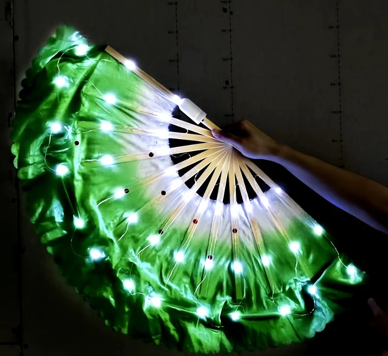 LED krátký hedvábný vějíř - ZELENÝ (1ks pravý)