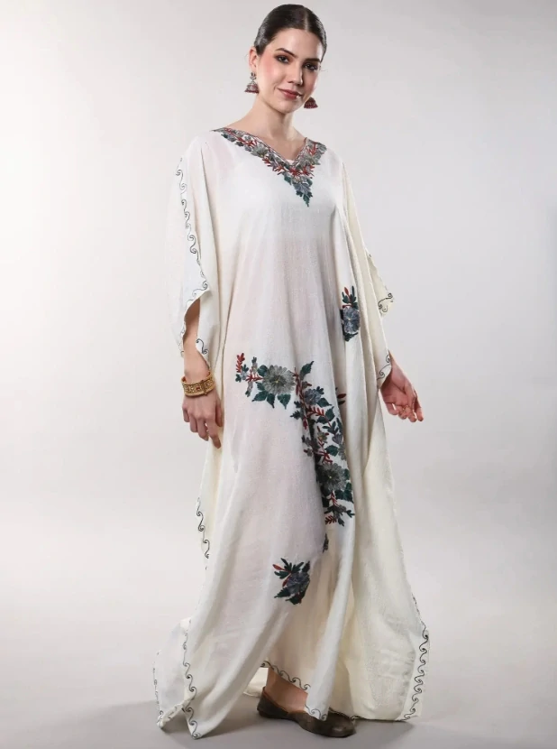Bavlněný kaftan VIRENA s výšivkou - SMETANOVÝ