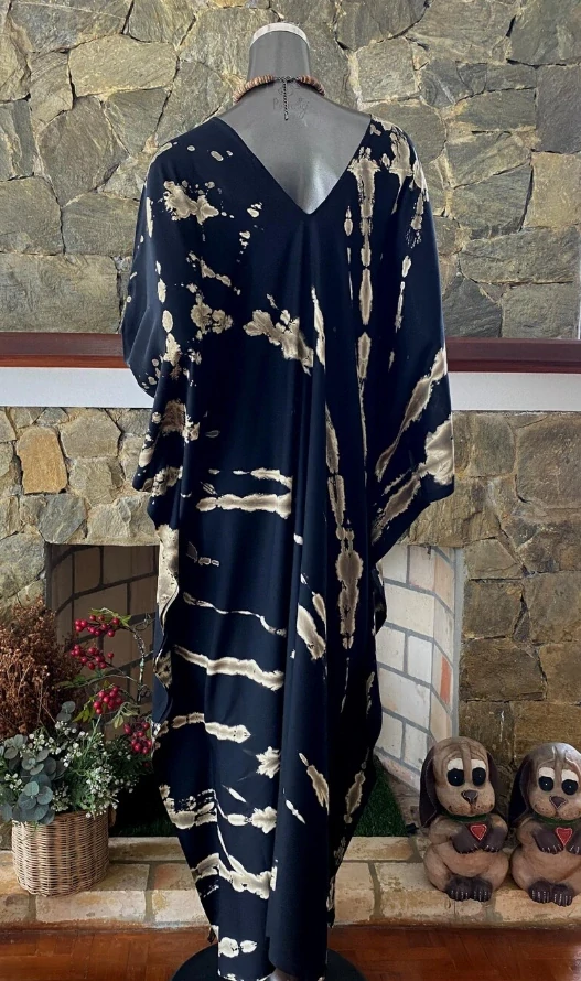 ČERNÝ batikovaný KAFTAN dlouhý  (10) - výstřih do V