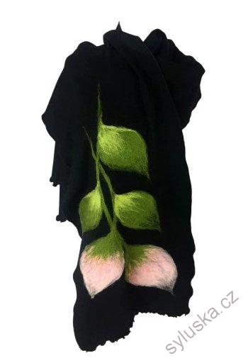 ČERNÉ pončo s růžovými květy + šála
